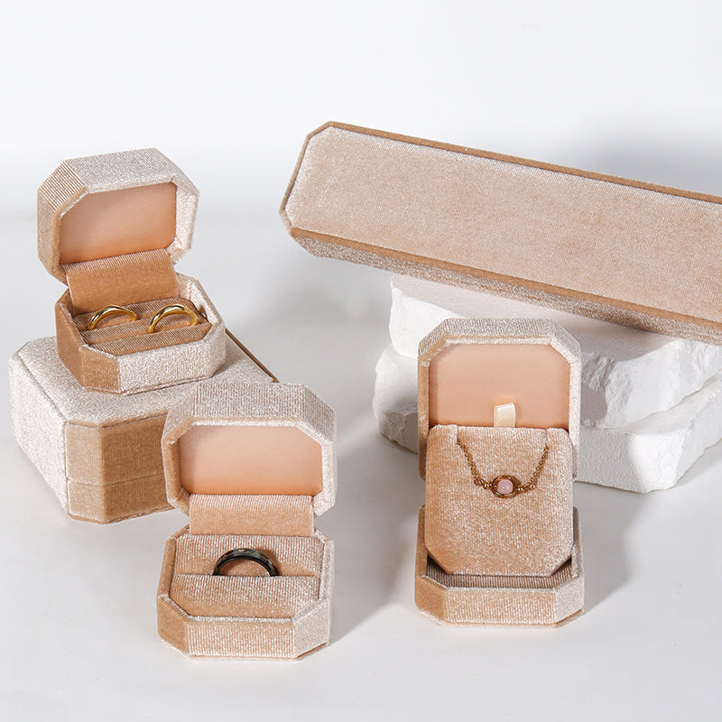 12 Pack Cardboard Jewelry Gift Boxes with Lids & Bows for Ring Necklace  Bracelet Earrings Display, 4 Colors, 3.5 x 1 in - Walmart.com